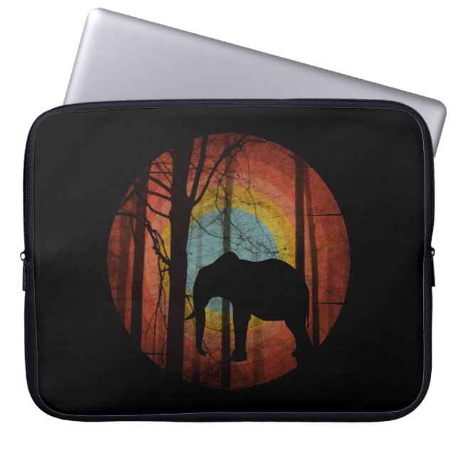 ELEPHANT IM WALD LAPTOPSCHUTZHÜLLE (Vorderseite)