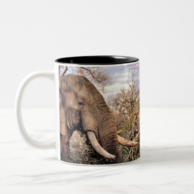 Elephant Lovers Art Zweifarbige Tasse (Links)