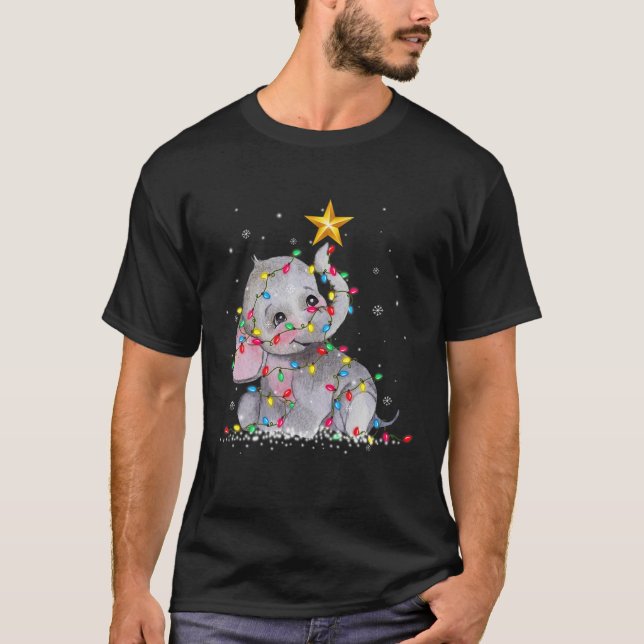 Elephant Reindeer Hat Santa Christmas Lights Funny T-Shirt (Vorderseite)