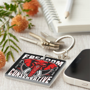 Eléphant rouge Faith Family Freedom Conservatric