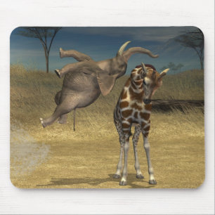 Elephant springt über Giraffe Mousepad