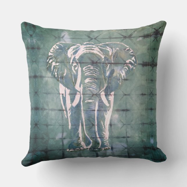Elephants in the Art of Japanese Dye, Tribal Green Kissen (Rückseite)