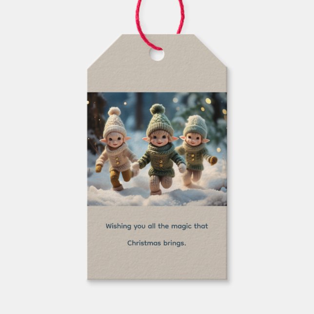 Elf Kids Running in the Snow Custom Text Geschenkanhänger (Vorderseite)