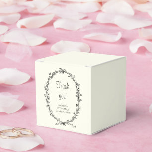 Elfenbein mit rustikalem Kranz schicke, elegante H Geschenkschachtel