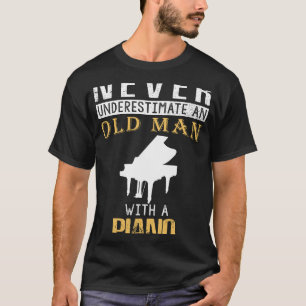 Elfenbeinküken: Alte Mans Piano Magie trifft alle T-Shirt