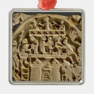 Elfenbeinrückseite eines Spiegels, der den Gott Silbernes Ornament