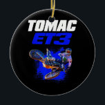 Eli Tomac 3 T-Shirt Keramik Ornament<br><div class="desc">Eli Tomac 3 T-Shirt Geschenk. Perfektes Geschenk für Ihren Vater, Mama, Papa, Männer, Frauen, Freunde und Familienmitglieder am Erntedank Tag, Weihnachten, Muttertag, Vatertag, 4. Juli, 1776 Unabhängiger Tag, Veteranen Tag, Halloween, Patrick's Day</div>