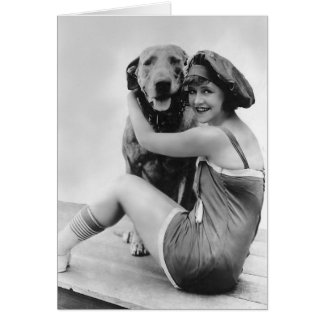 Elinor Field avec "Keystone Teddy" le chien de mer