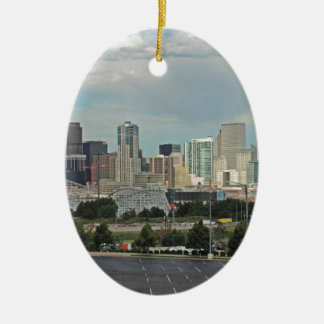 Elitch Gärten und das im Stadtzentrum gelegene Keramik Ornament