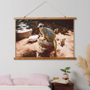 Eliza Queen Meerkat, Holz Wandbehang