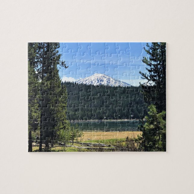 Elk Lake mit Mount Bachelor, OR (Horizontal)