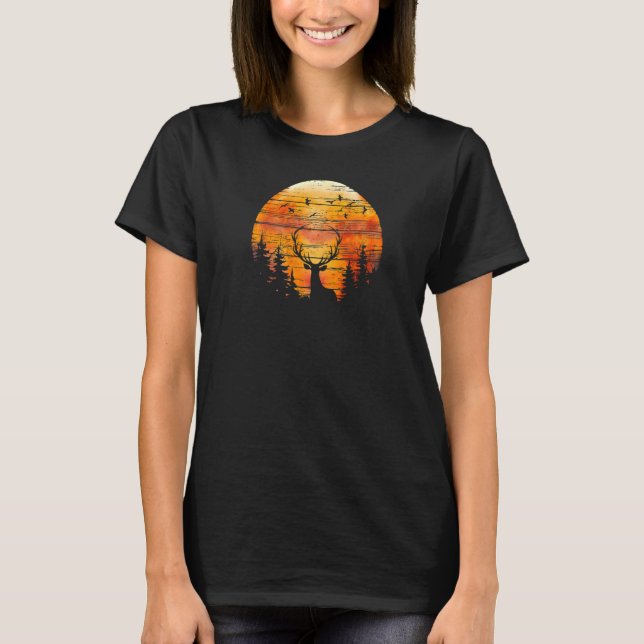 Elk Wapiti im Wald Berge Wilde Jagdkapelle T-Shirt (Vorderseite)