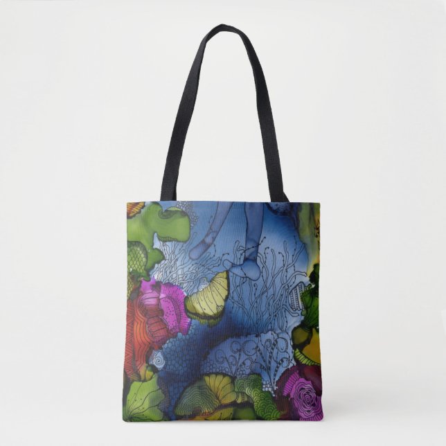 Elle descend le sac fourre-tout (Devant)