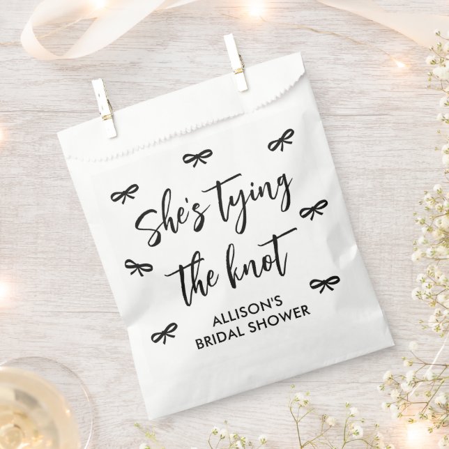 Elle Noue le Nœud Noir Sacs Cadeaux pour la Mariée (Coupé)