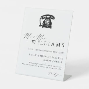 Ellesmere Modern Minimal Audio Guestbook Sockelschild