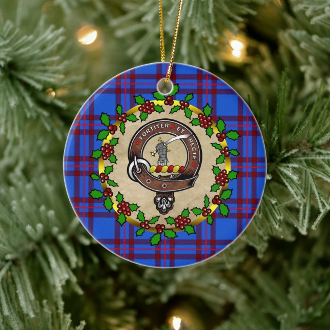 Elliot Clan Abzeichen & Tartan Personalisiert Xmas Keramik Ornament (Baum)