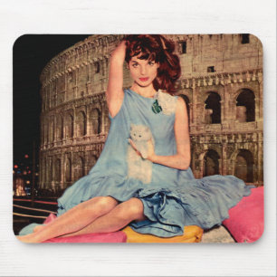 Elsa Martinelli und das weiße Kätzchen Mousepad