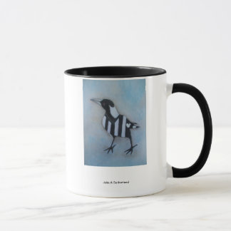 Elster, die links Schale schaut Tasse