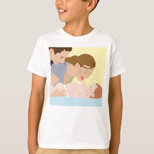 Eltern bringen das Baby zum Lachen T-Shirt