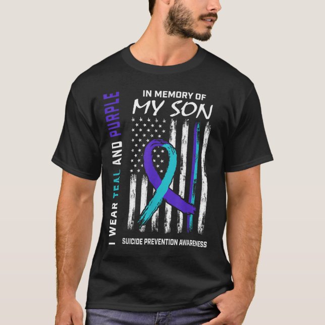 Eltern im Gedächtnis des Sohnes Suizidbewusstsein  T-Shirt (Vorderseite)