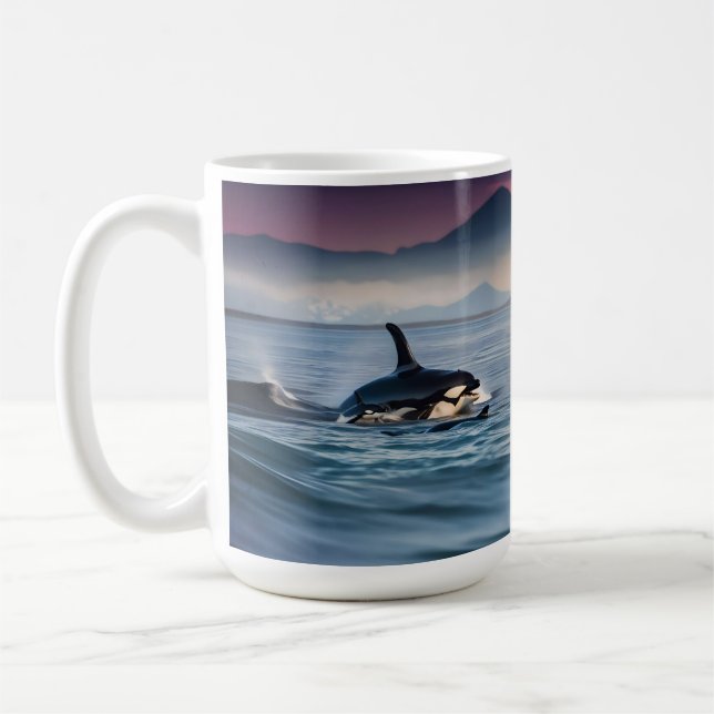 Elternzeit: Mama und Baby Orcas im Ozean, Kaffeetasse (Links)