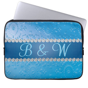 Embossed Monogram Blue Blume Laptopschutzhülle