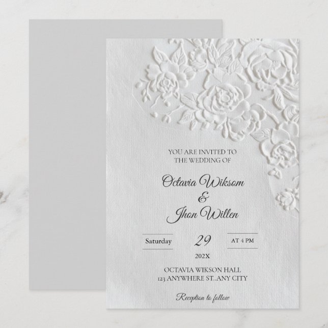 Embossed Roses Deckled Edge Sage Wedding Einladung (Vorne/Hinten)