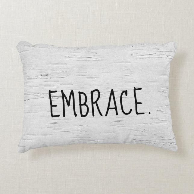 EMBRACE Text auf Birkenbaum Akzent Pillow Dekokissen (Vorderseite)