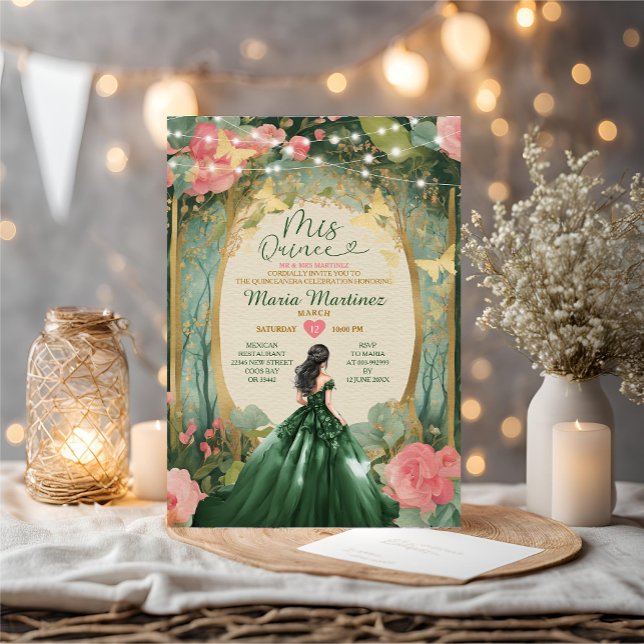 Emerald Green Dress Gold Floral Forest Mis Quince Einladung (Von Creator hochgeladen)