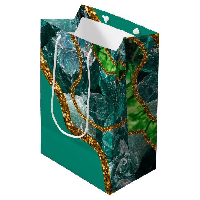 Emerald Green & Gold Agate Geode Glitzer Mittlere Geschenktüte (Vorderseite Schrägansicht)