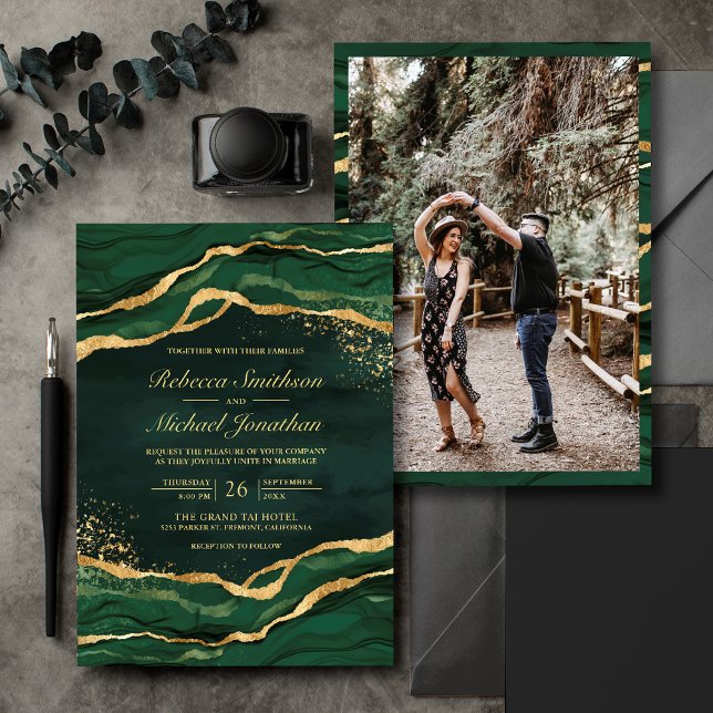 Emerald Green Gold Fluid Ink Foto Wedding Einladung (Von Creator hochgeladen)