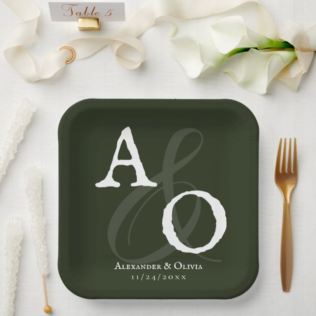 Emerald Green Minimalistisch Monogram Wedding Pappteller (Hochzeit)