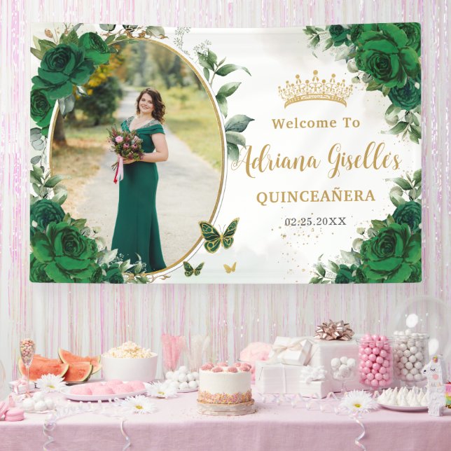 Emerald Green Rose Floral Quinceañera Foto Banner (Party)
