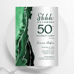 Emerald Green Silver Agate Überraschung 50. Geburt Einladung<br><div class="desc">Smaragdgrün und silber agate überraschen 50. Geburtstagsfeier Einladung. Elegantes modernes Design mit Aquarellfarben-marmorgeode Hintergrund,  Imitate Glitzer Silber und Typografie Skript-Schriftart. Die trendige Einladungskarte eignet sich perfekt für eine stilvolle Damenfeier. Gedruckte Zazzle Einladungen oder Sofortdownload digitalen druckbaren Vorlage.</div>