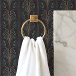 Emerald Green und Black Art Deco Tapete<br><div class="desc">Mit diesem eleganten Wallpaper können Sie Ihren Platz mit dem Glamour und der Eleganz der Art-Déco-Ära verbinden. Das sich wiederholende Fanmotiv in einer satten smaragdgrünen Farbe erinnert an ein Gefühl von Luxus und zeitloser Eleganz. Diese Tapete mit Schale und Knüppel lässt sich leicht auftragen und entfernen. Sie ist somit perfekt...</div>