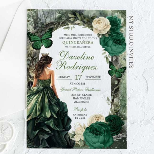 Emerald Green Whimsical Forest Quinceanera Acryleinladungen (Von Creator hochgeladen)