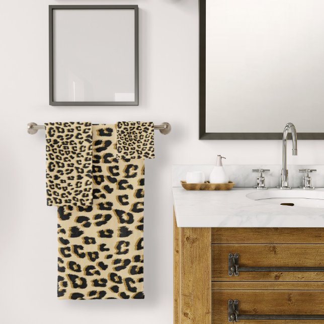 Empreinte de léopard Tan (Tan Leopard Print Bath Towel Set by Looly Elzayat

)
