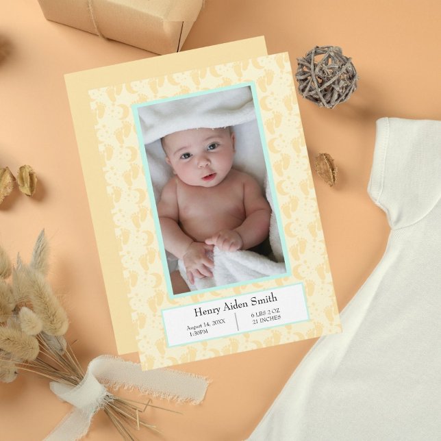 Empreintes bébé doux Moon Stars Faire-part (This sweet moon and stars design with our baby's photo makes this a shining announcement! )