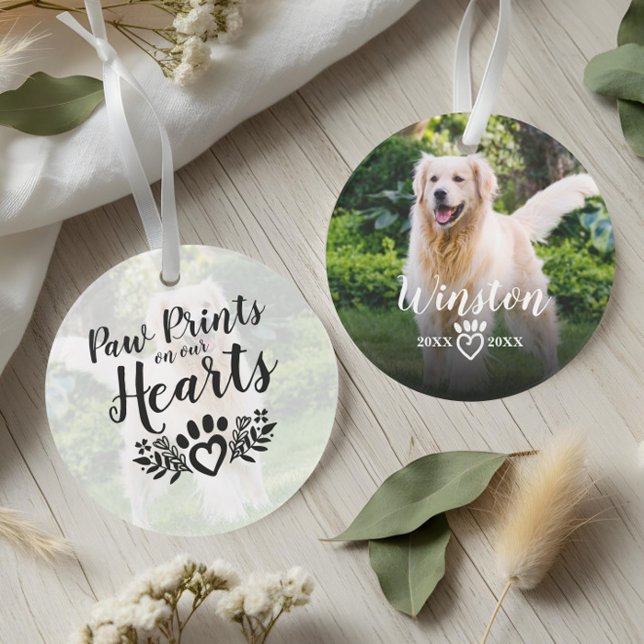 Empreintes de pattes sur nos coeurs Pet Photo Memo (Paw Prints On Our Hearts Pet Photo Memorial Ornament)