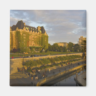 Empress Hotel und Inner Harbour-Uferpromenade, Magnet