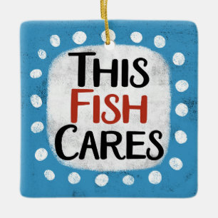 En Céramique Cet Ornement De Soins De Poisson