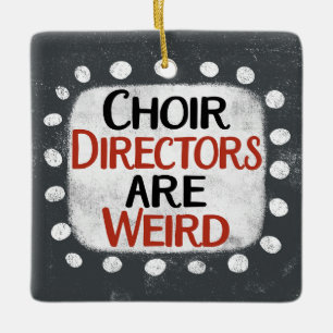 En Céramique Les Directeurs De Chorale Sont Un Ornement Étrange
