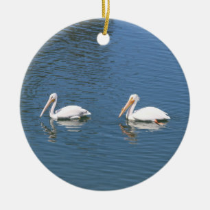 En Céramique ornement de couples de pélican blanc