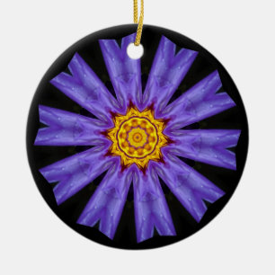 En Céramique Ornement de fleur violette