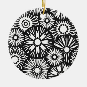 En Céramique Ornement floral noir et blanc