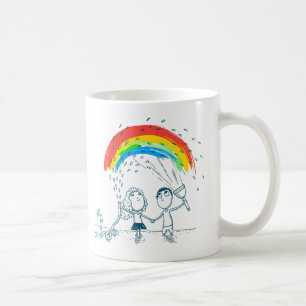 En créant l'arc-en-ciel aimez ensemble la tasse d