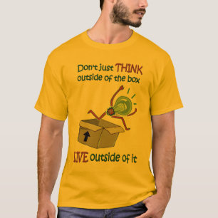 En dehors du T-shirt de boîte - lumière