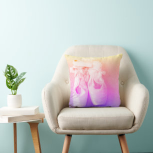 En Pointe Pillow Kissen