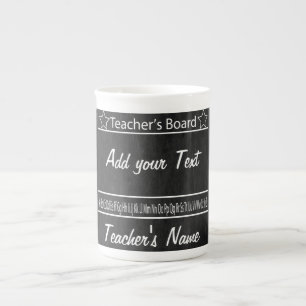 En Porcelaine Le tableau a dénommé la tasse