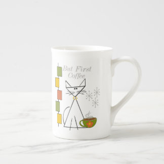 En Porcelaine Mais la première tasse de café